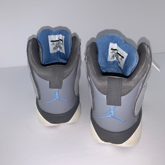 Boys Jordan 13 - Picture 4 of 5